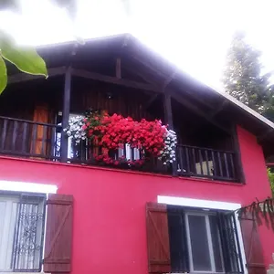 La Capanna Rossa Bed and breakfast San Romolo