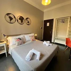 By Ghor Bed and breakfast Roma